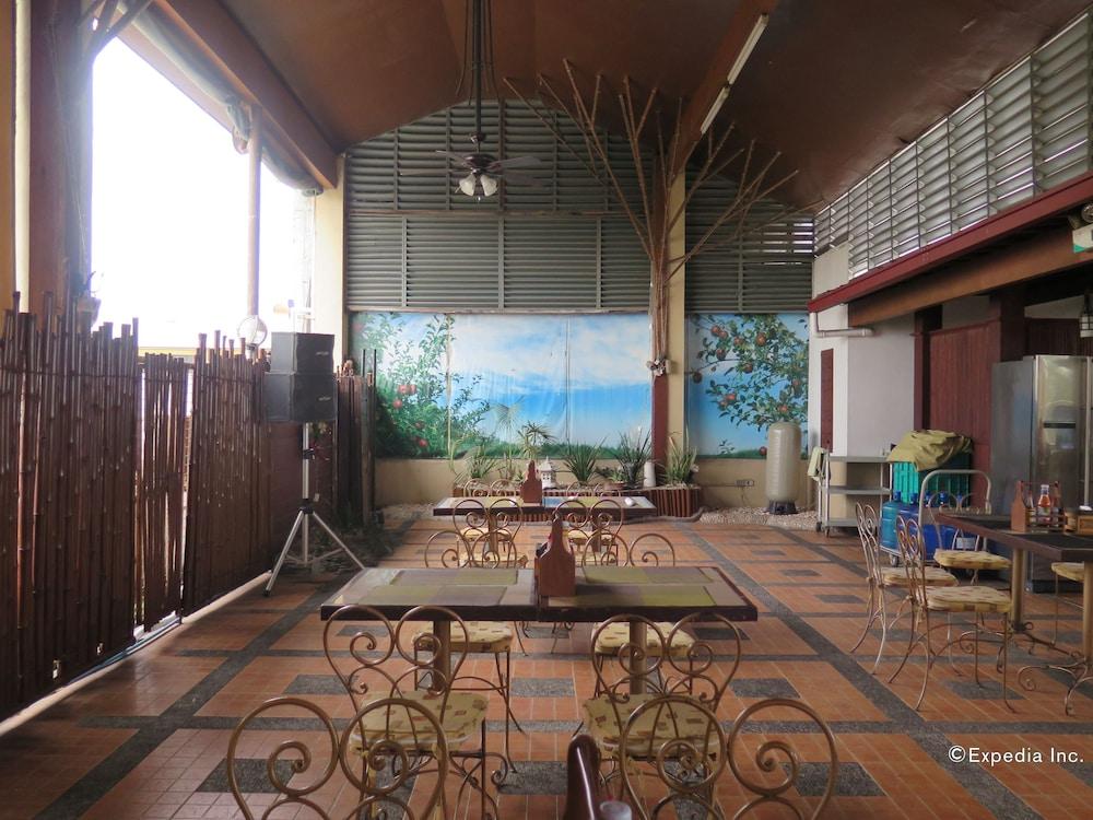 Oyo 210 Apple Tree Suites Cebu Exteriör bild